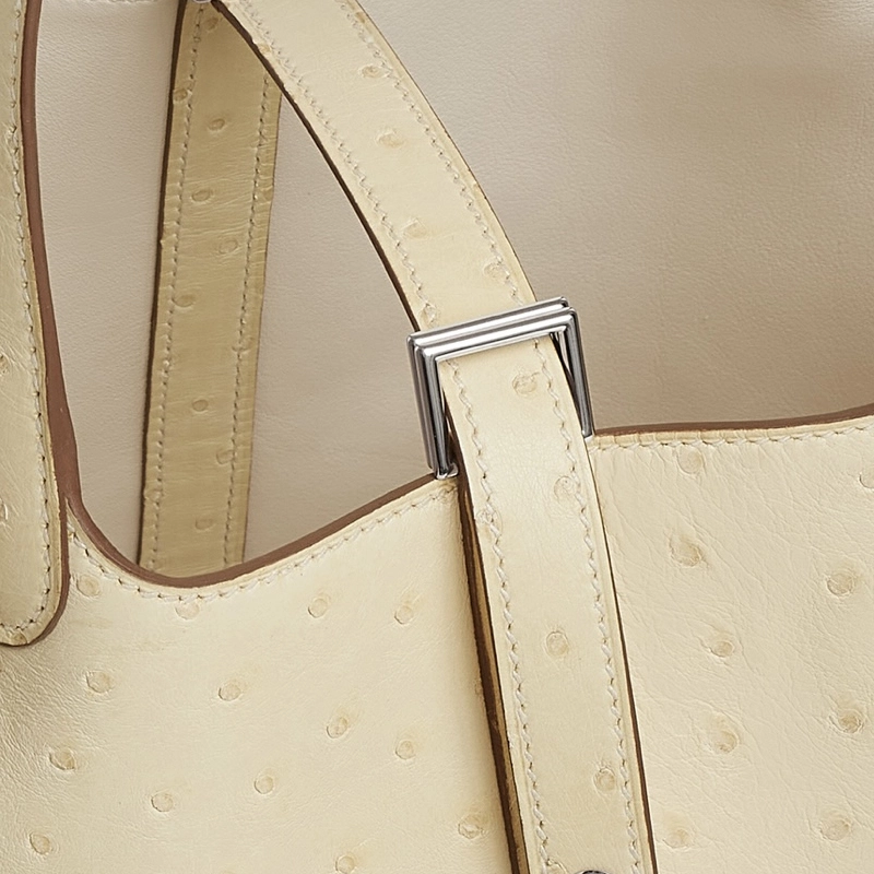 HERMES Picotin Lock 18 Y1 Vanille