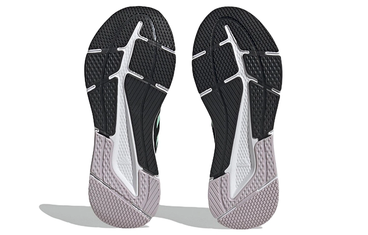 adidas Questar