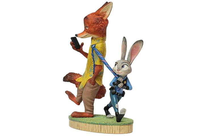 ENESCO SHOWCASE 20cm