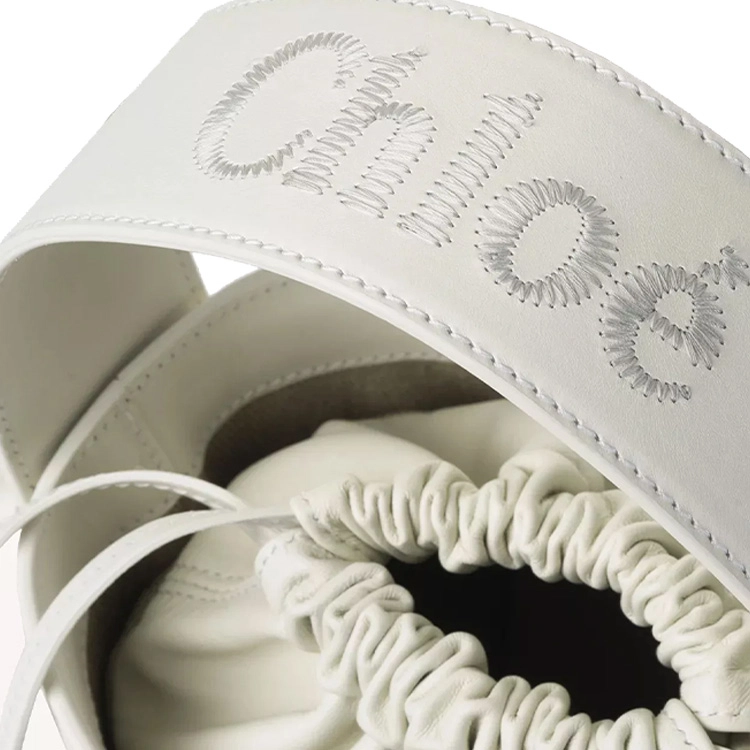 Chloe Sense Logo