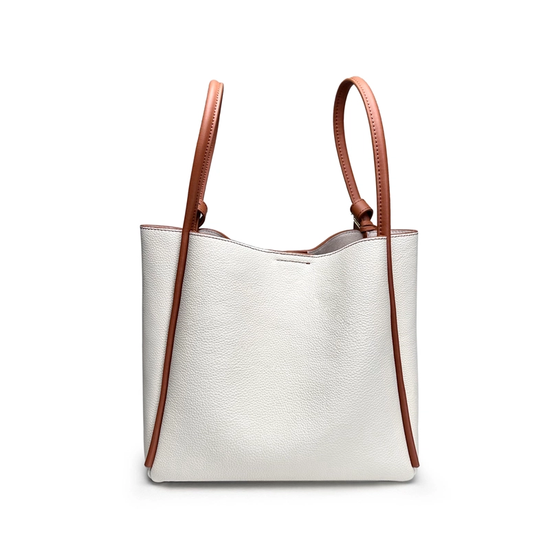 AJ AOIRJ Tote