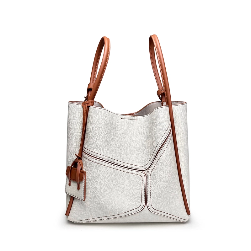 AJ AOIRJ Tote