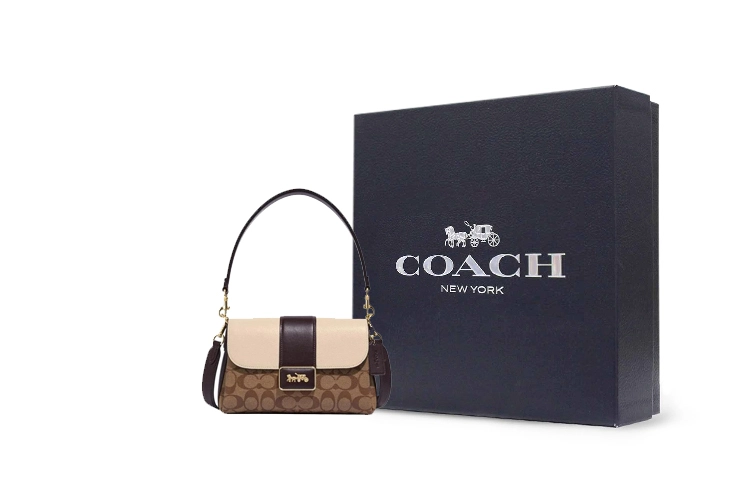 COACH Grace 26 Logo