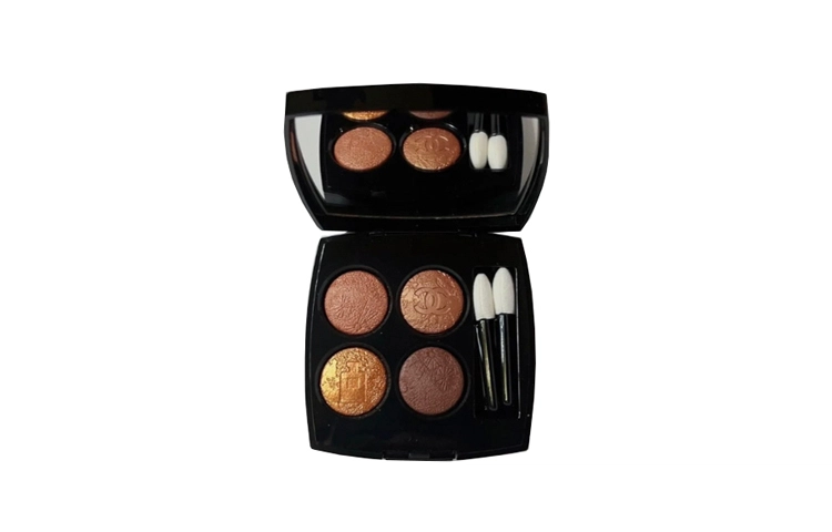 CHANEL 937 ombres de lune