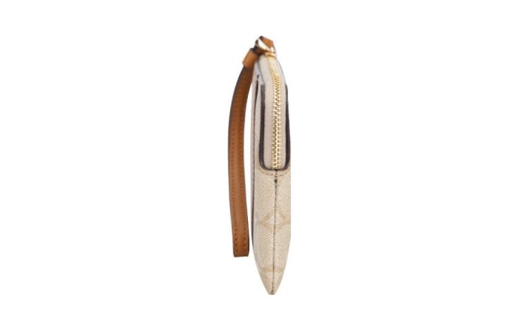 COACH Corner Zip 16