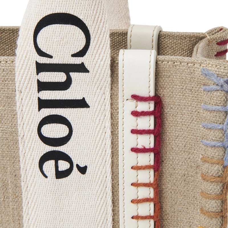 Chlo Woody LogoTote