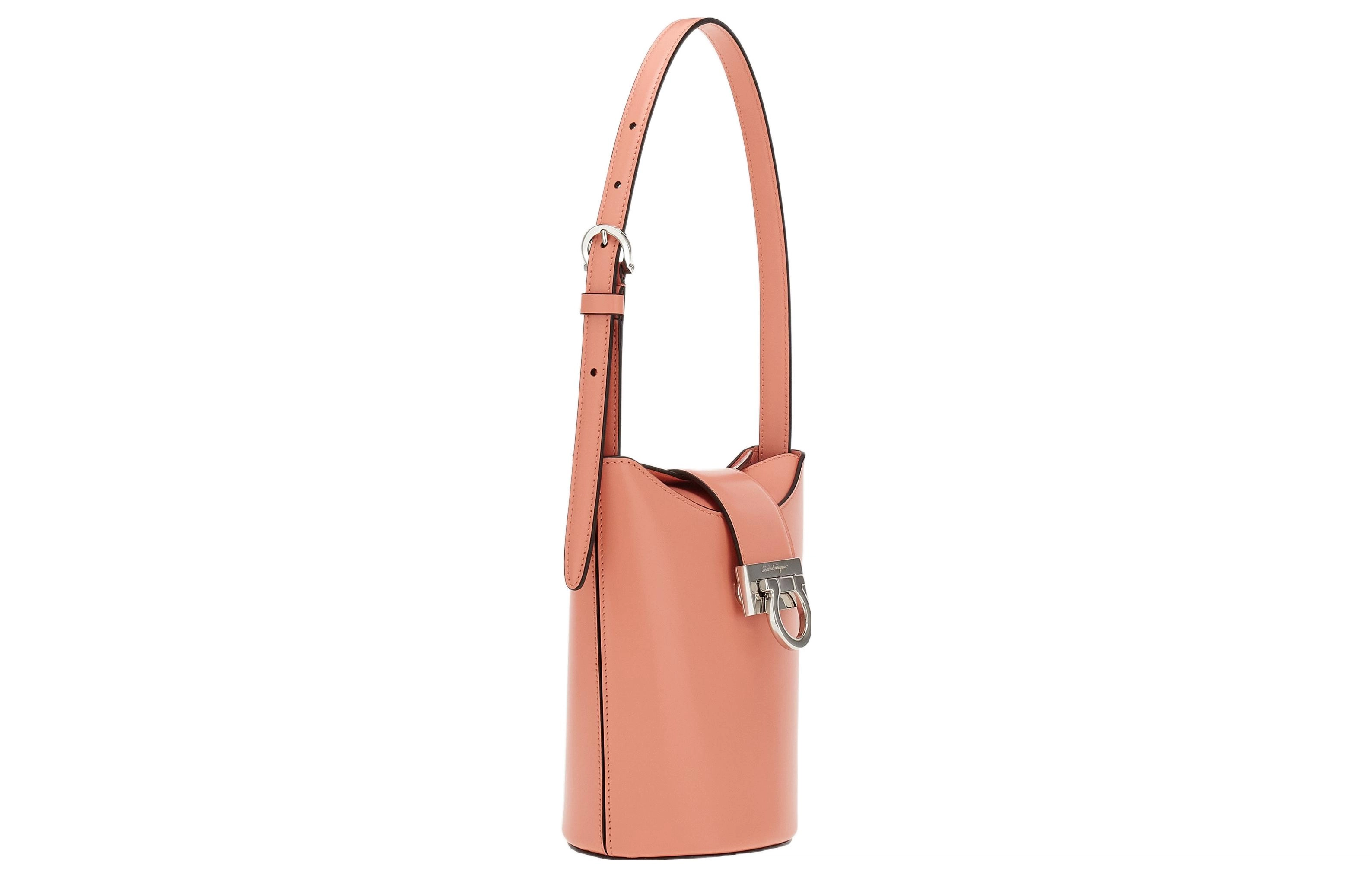 FERRAGAMO Trifolio