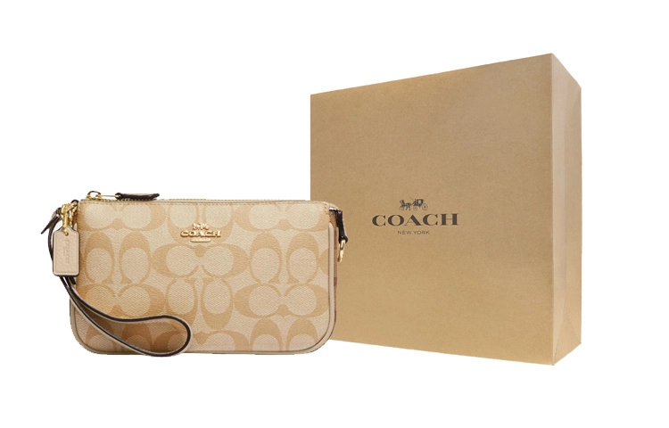 COACH Nolita 19