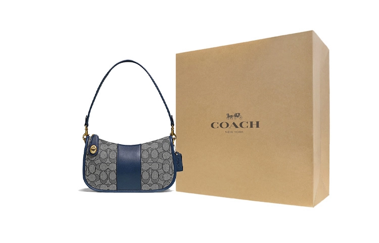 COACH Swinger 23
