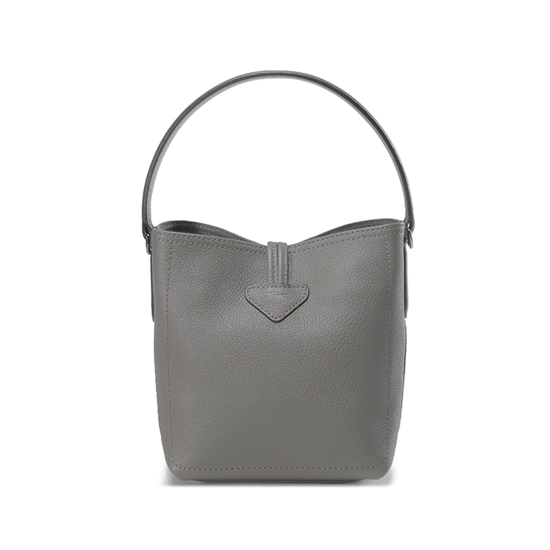 LONGCHAMP Roseau Essential 17