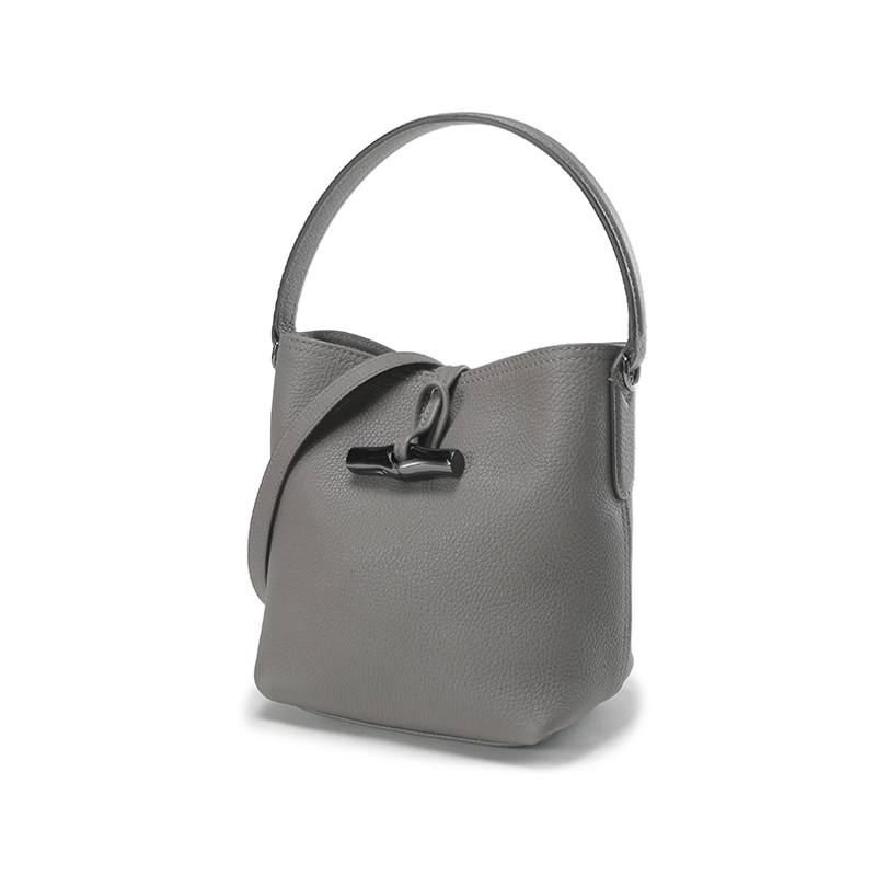 LONGCHAMP Roseau Essential 17