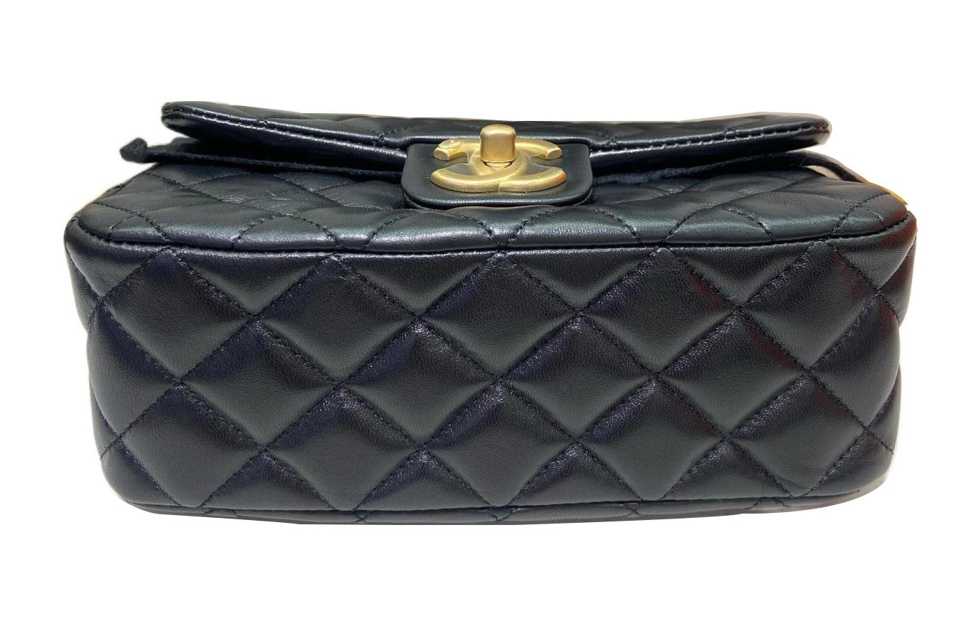 CHANEL 22K