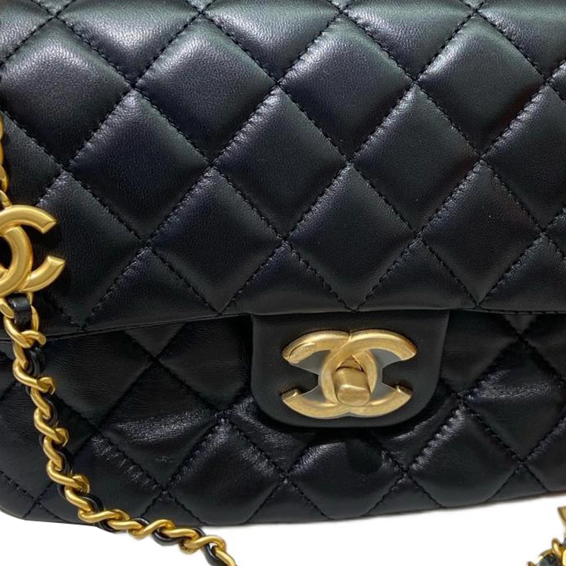 CHANEL 22K