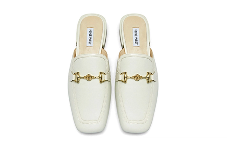 NINE WEST