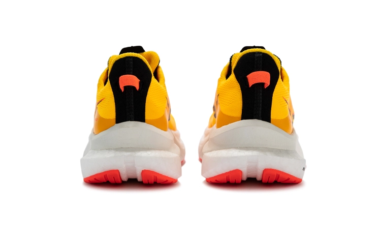 Saucony Tempus