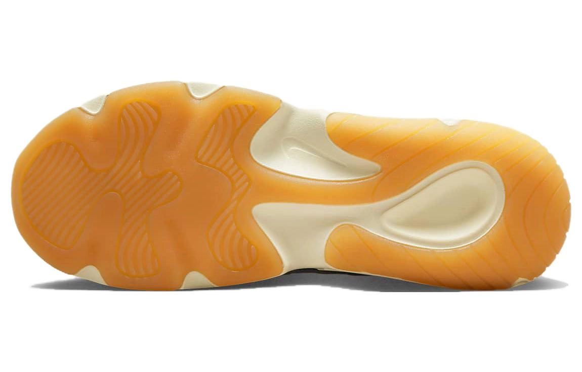 Nike Tech Hera