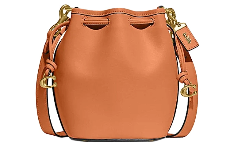 COACH Camila 17 Logo