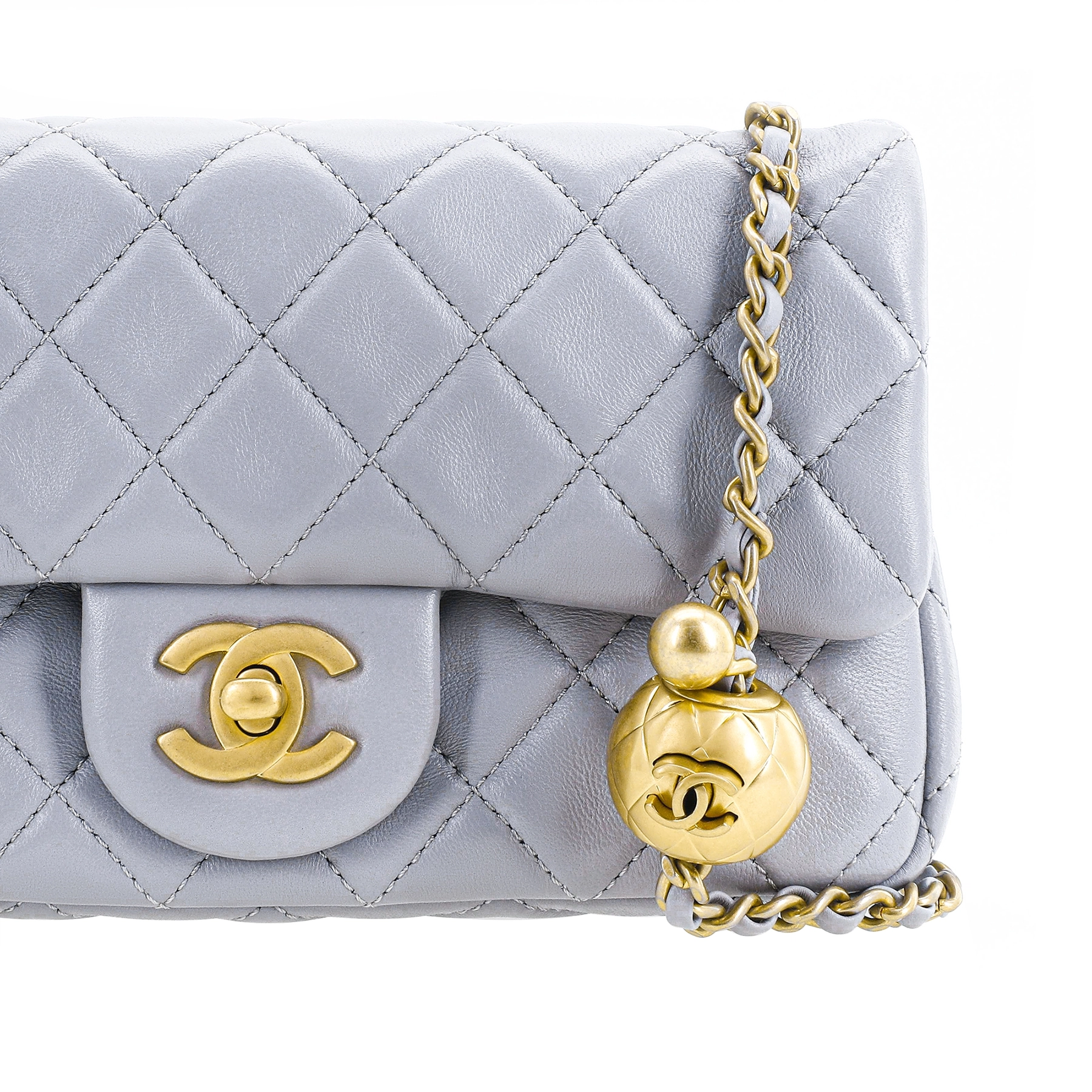 CHANEL 21B CF mini