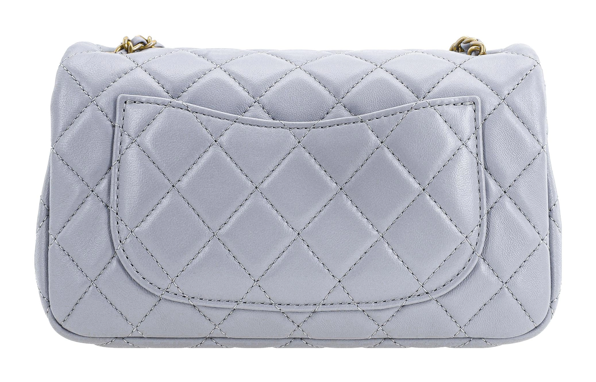 CHANEL 21B CF mini