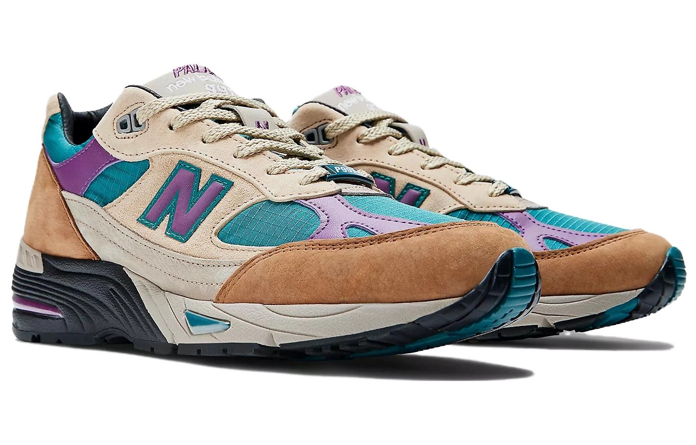PALACE x New Balance NB 991 Made In UK