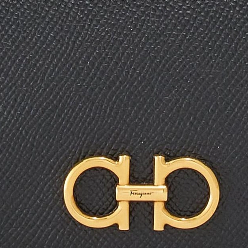 FERRAGAMO
