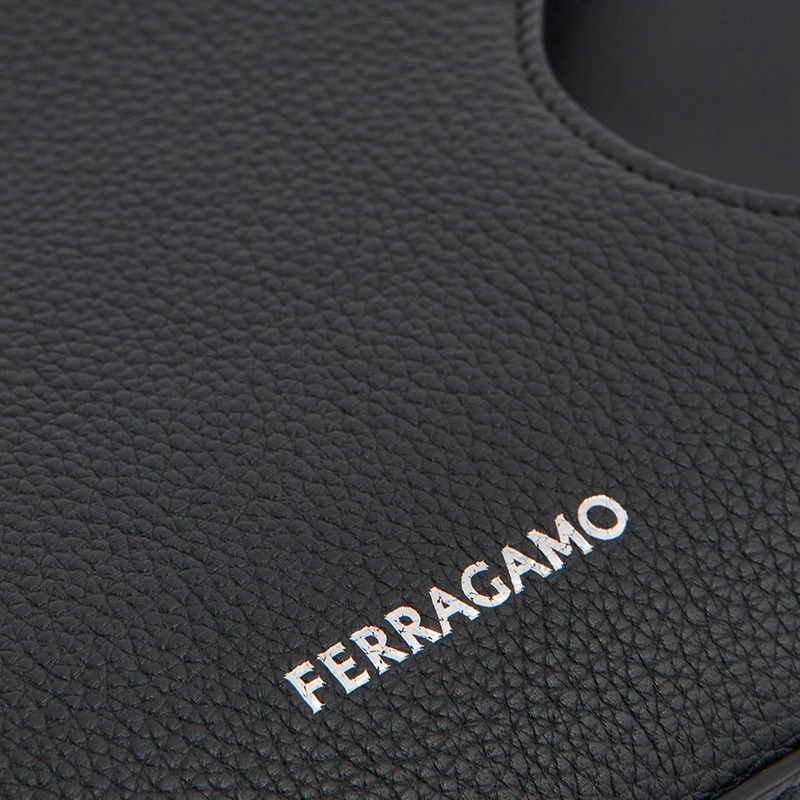 FERRAGAMO