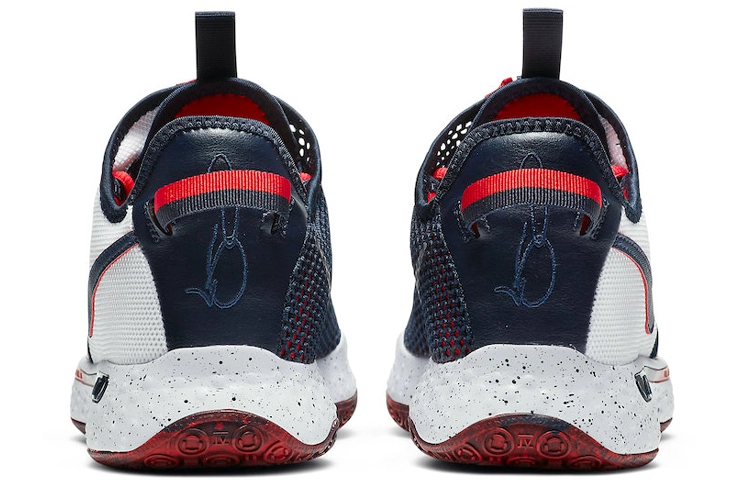 Nike PG 4