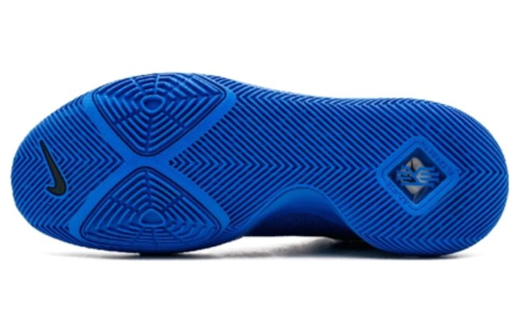 Nike Kyrie 3