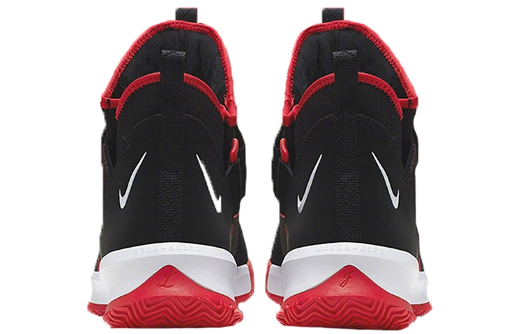 Nike zoom soldier 13 13