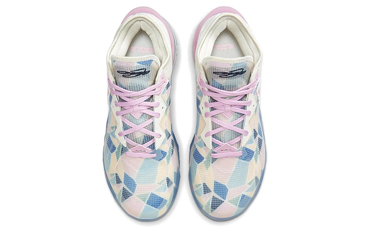 Nike Lebron 18