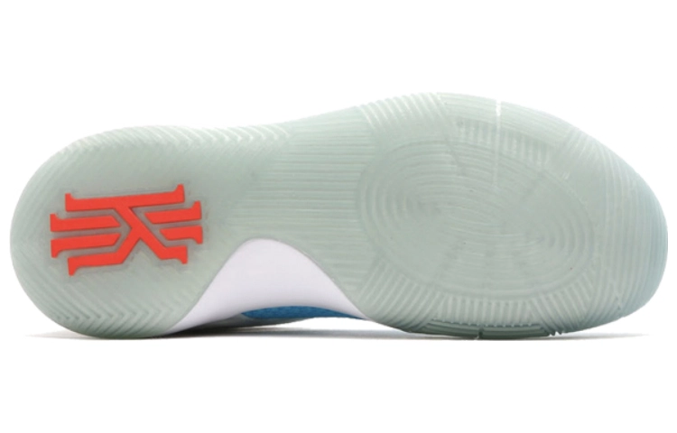 Nike Kyrie 2 "Christmas"