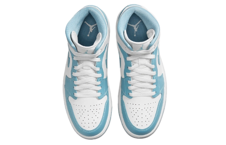 Air Jordan 1 Mid "University Blue"