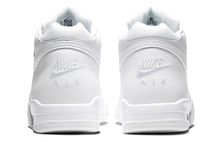 Nike Flight Legacy