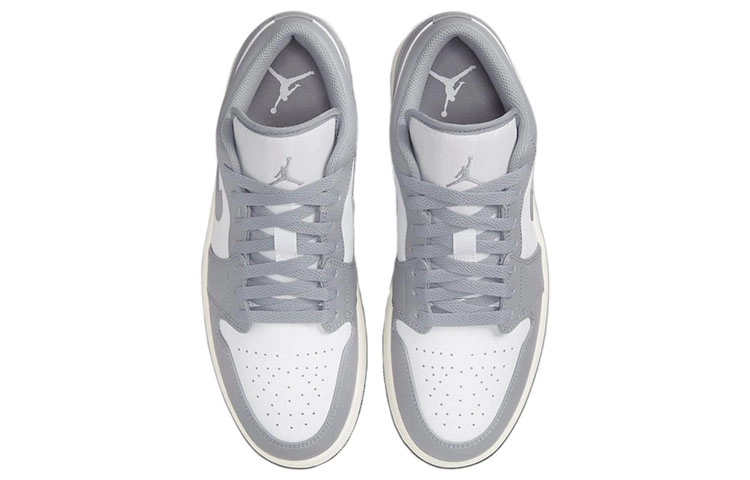 Jordan Air Jordan 1 stealth and white dior