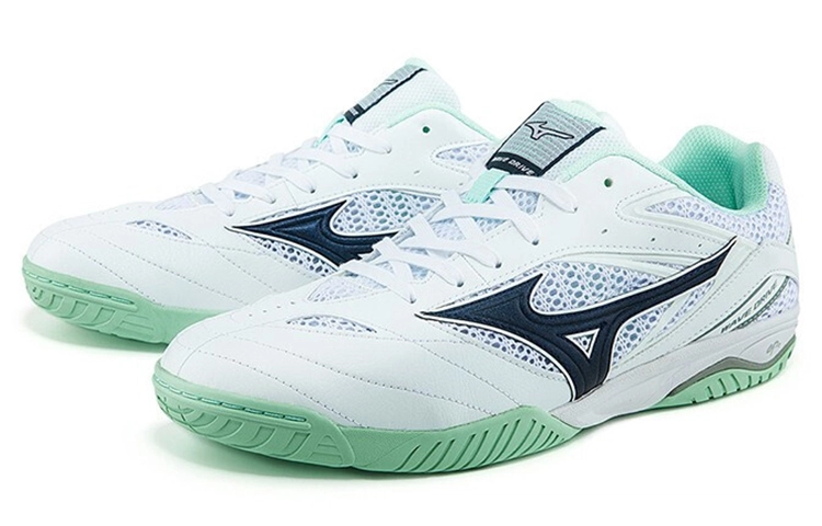 Mizuno Wave Drive 8