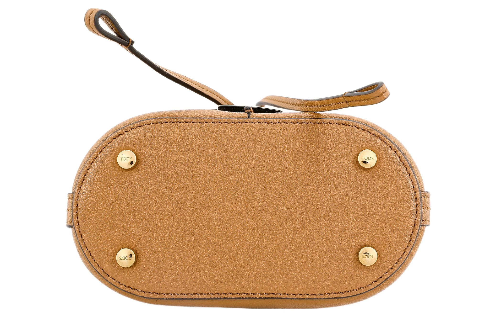 TOD'S Timeless T