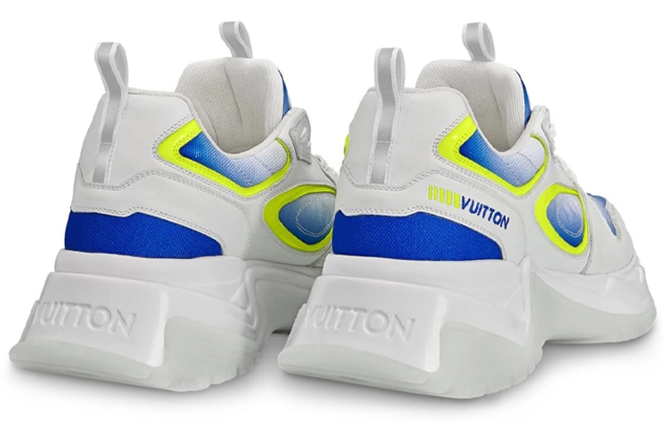 LOUIS VUITTON Run Away Pulse