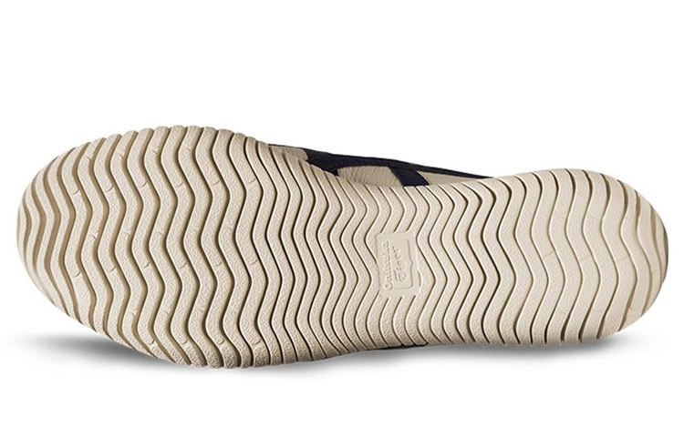 Onitsuka Tiger Tsunahiki Slip-on