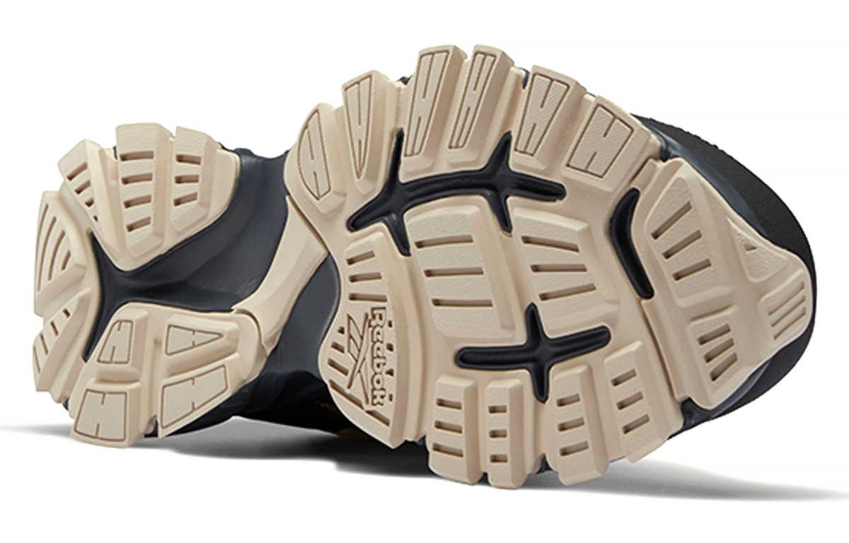 Kung Fu Panda x Reebok Royal Hyperium