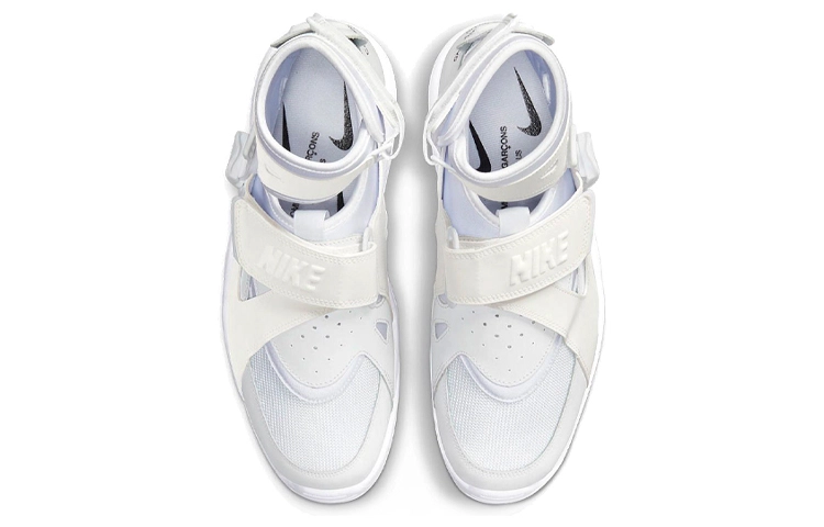 COMME DES GARCONS SHIRT x Nike Air Carnivore TPU