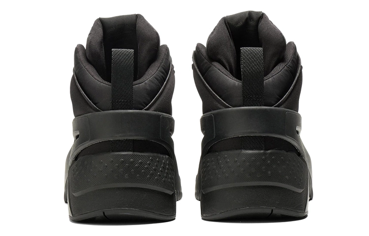 Onitsuka Tiger Big Logo Trainer Puffed