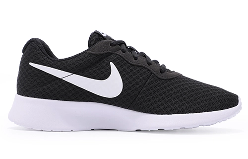 Nike Tanjun