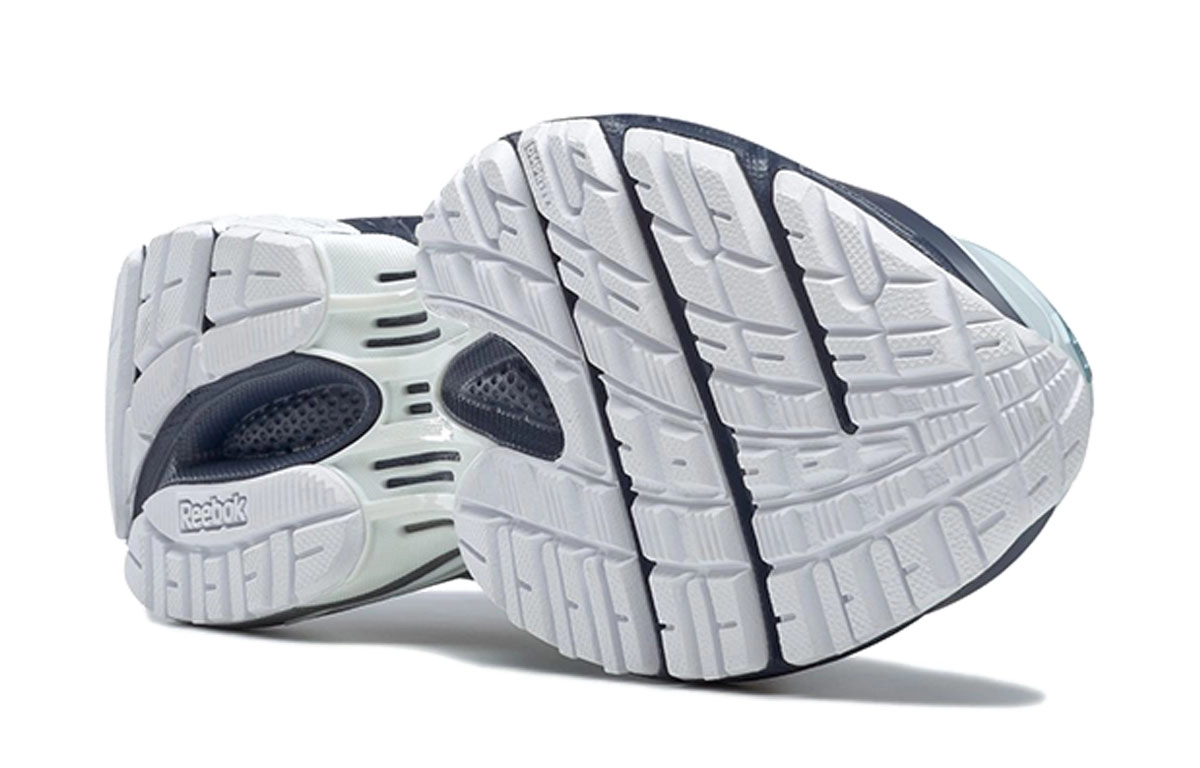 Reebok Road Modern Premier