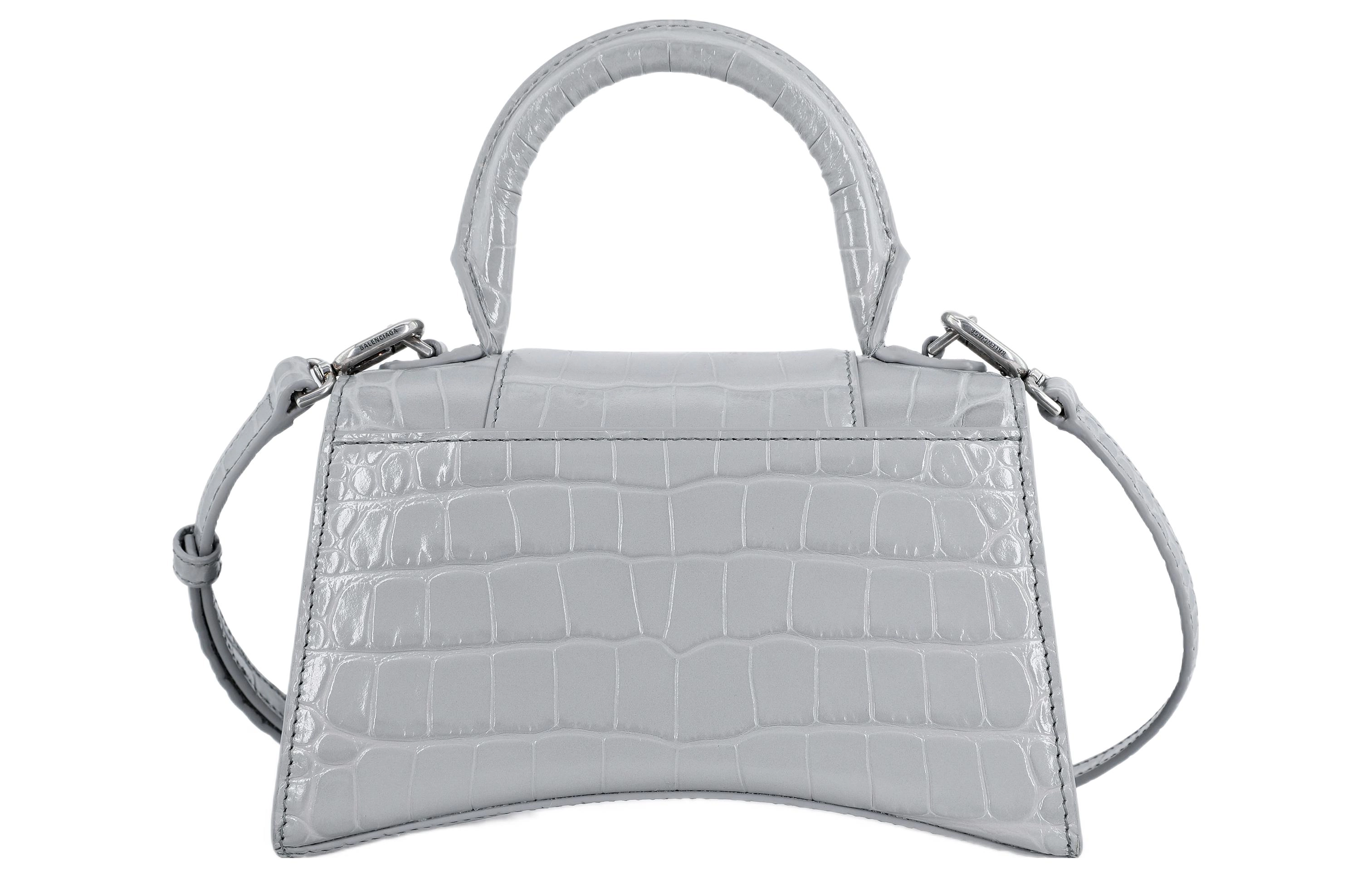 Balenciaga 520