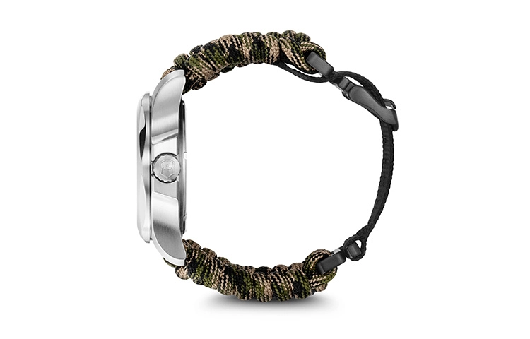 VICTORINOX 200 43mm 241894