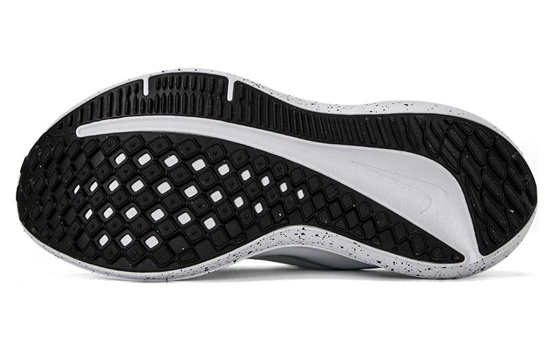 Nike Air Winflo 10