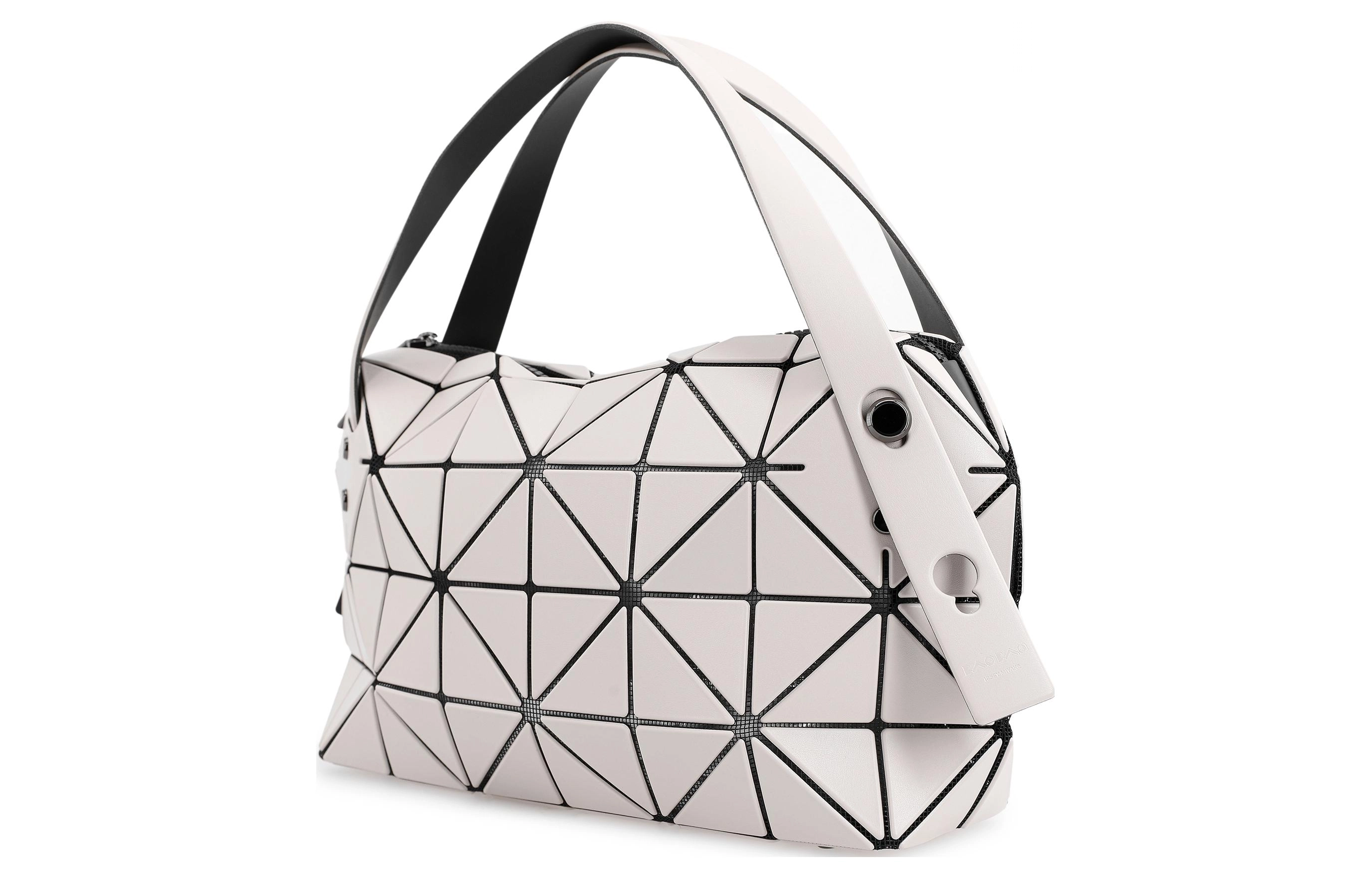 ISSEY MIYAKE Boston 234
