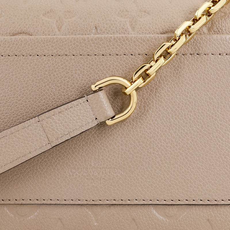 LOUIS VUITTON Marceau