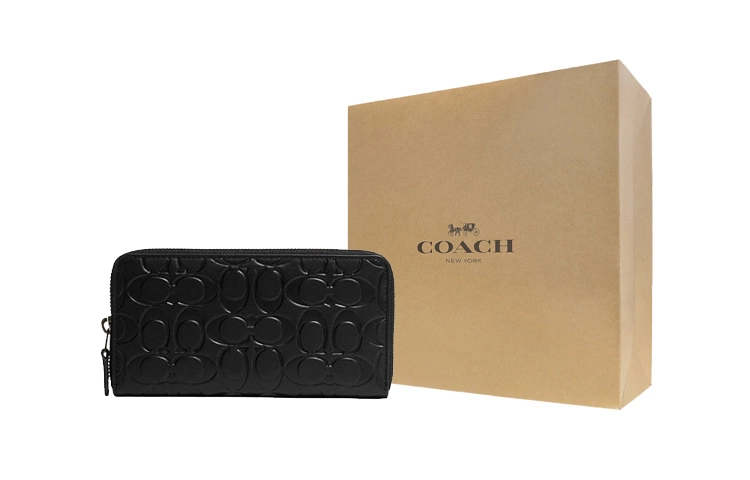 COACH Accordion Wallet 19 Logo