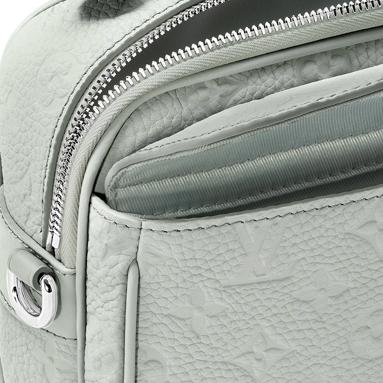 LOUIS VUITTON S-Lock S Lock